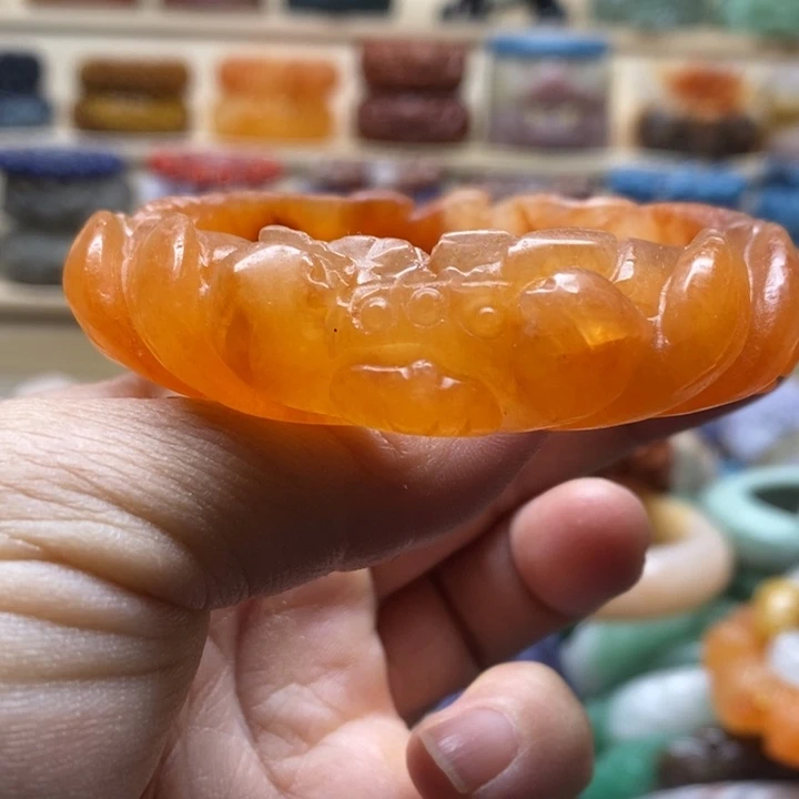 未镶嵌手镯石英质玉