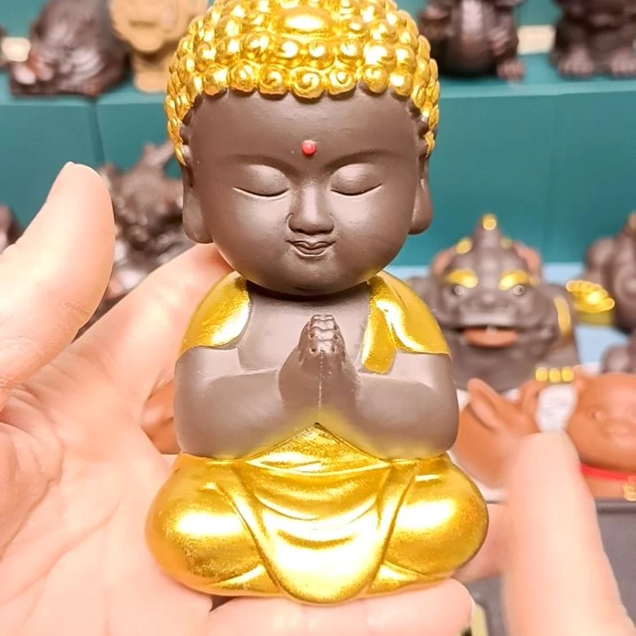 茶宠紫砂金装如来茶宠摆件