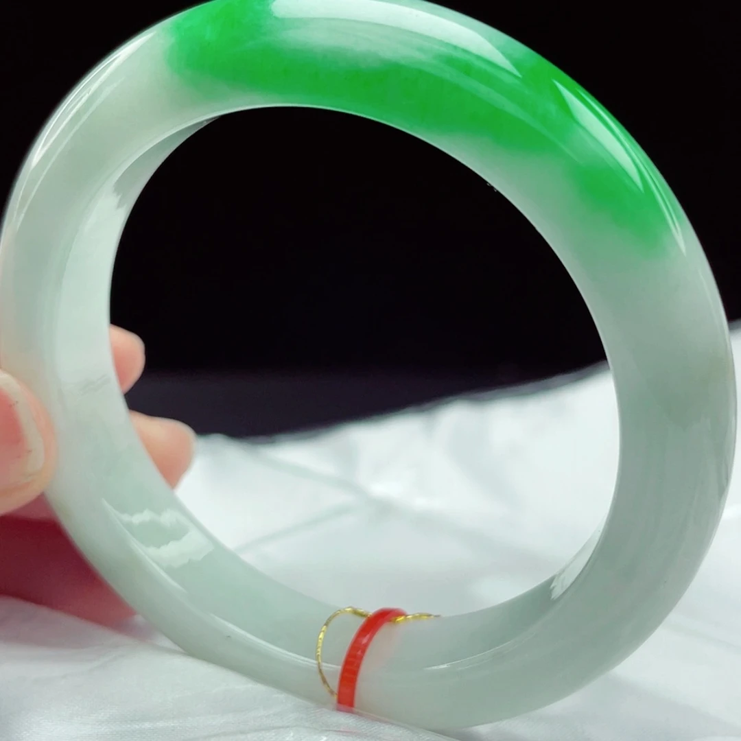 【闪购商品】未镶嵌手镯翡翠57圈930