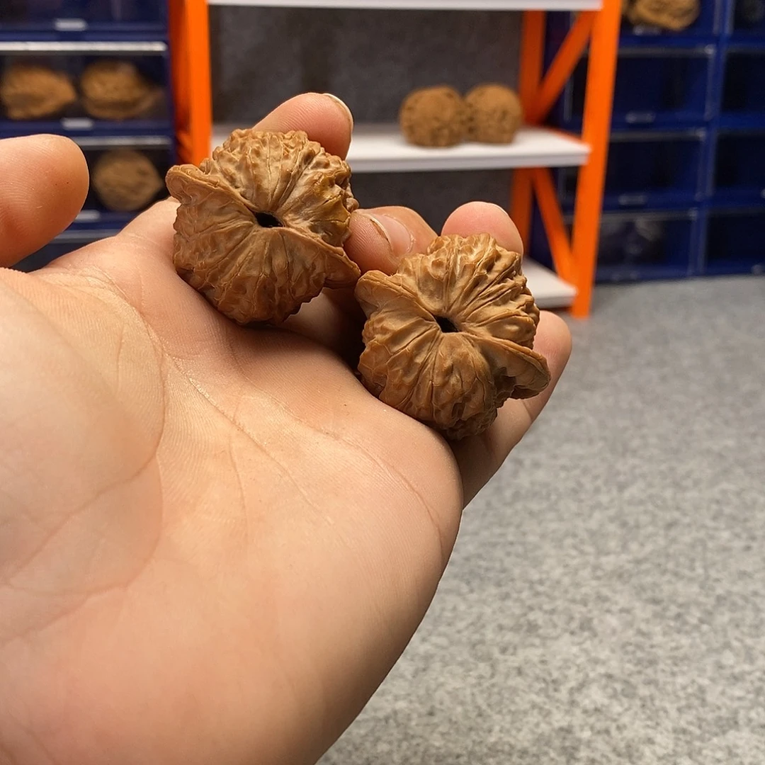 吊坠文玩核桃血麒麟39