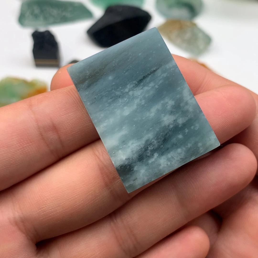 定制翡翠未镶嵌毛货