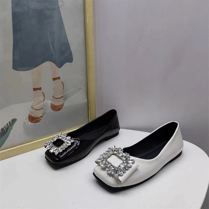 369 新款软底水钻时尚飘鞋