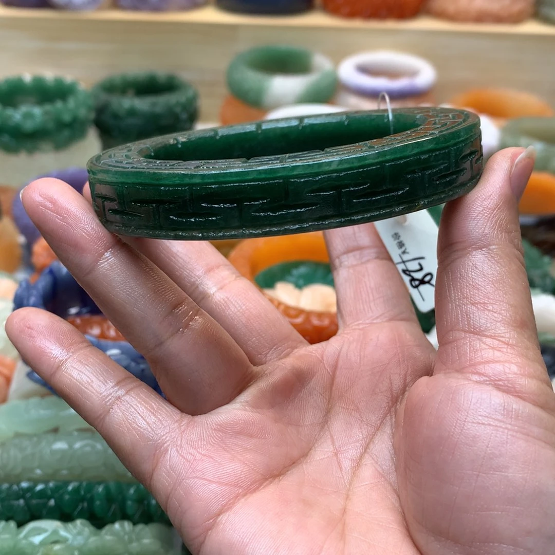 未镶嵌手镯石英质玉b****~