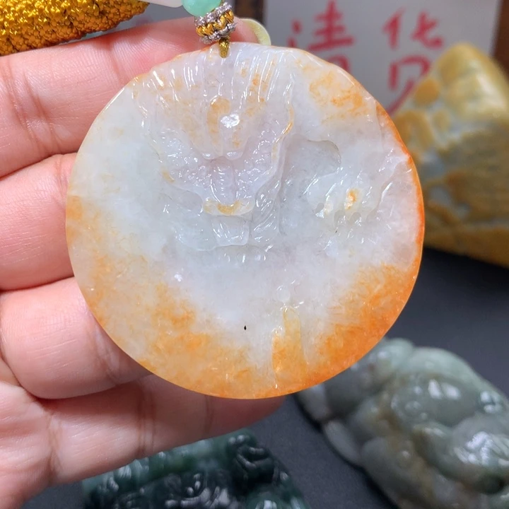 翡翠未镶嵌颈饰保真天然A货翡翠