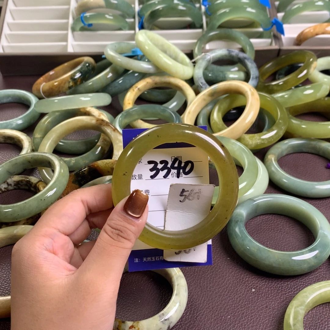 未镶嵌蛇纹石玉手镯3340