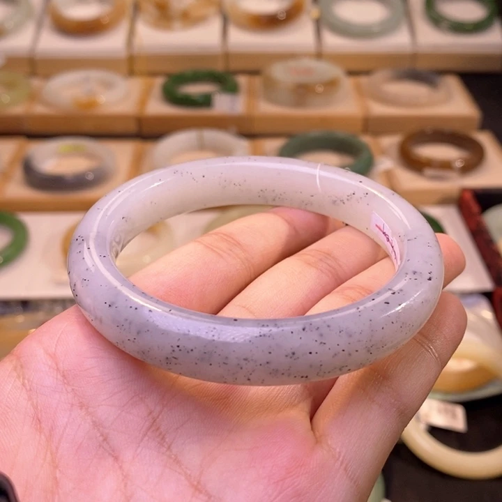 和田玉未镶嵌珠宝奇石61