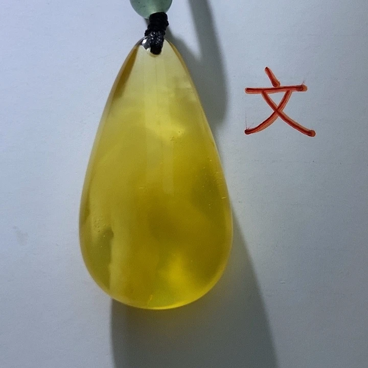 琥珀未镶嵌珠宝奇石40