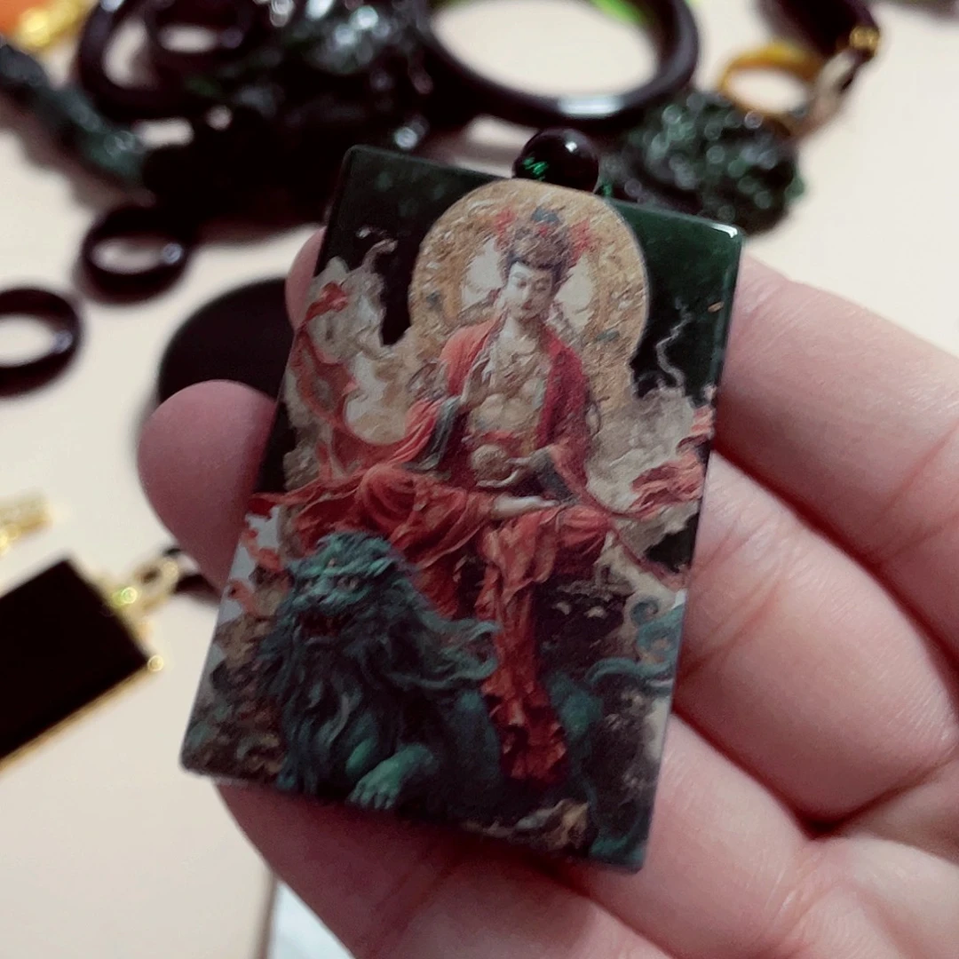 翡翠未镶嵌颈饰先鉴后发一物一证