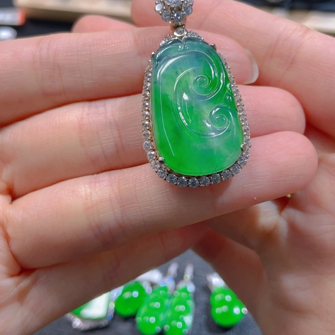 翡翠银S925镶嵌吊坠(不含链)