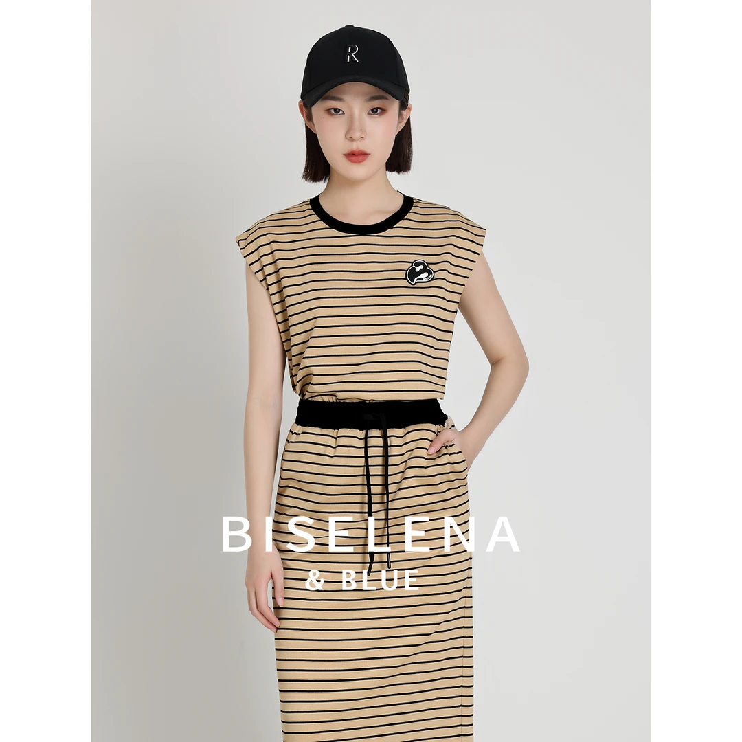 撞色条纹圆领火烈鸟装饰标上衣商场同款短袖上衣