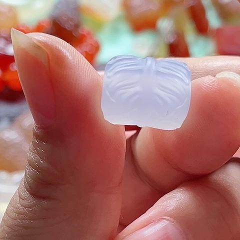 玛瑙/玉髓颈饰未镶嵌小***?