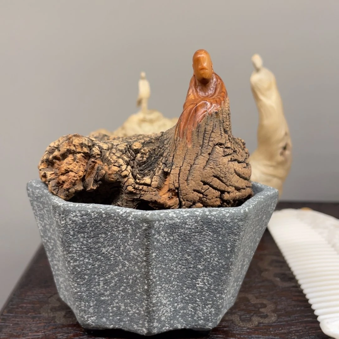 木雪*底座和无相崖柏工艺品