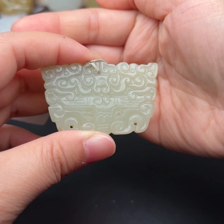 未镶嵌和田玉挂件瓦****5