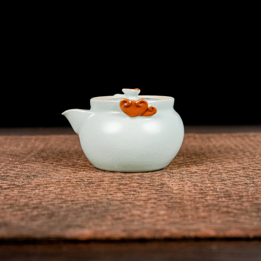 【翰垚】汝窑天青色如意宝瓶  200ml