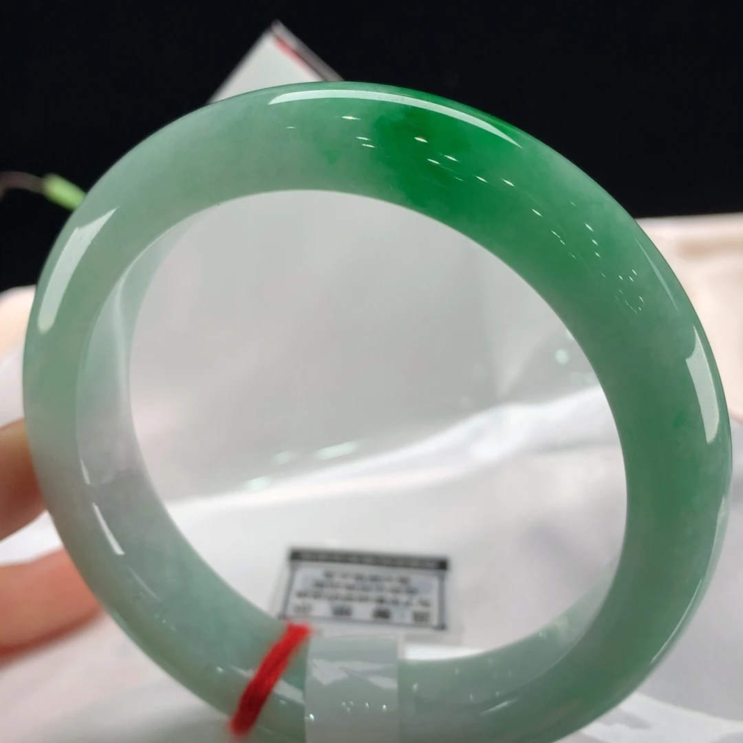 翡翠未镶嵌手镯0002
