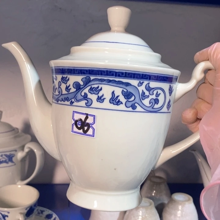 瓷片四厂青花翡翠瓷龙凤呈祥茶壶有瑕疵