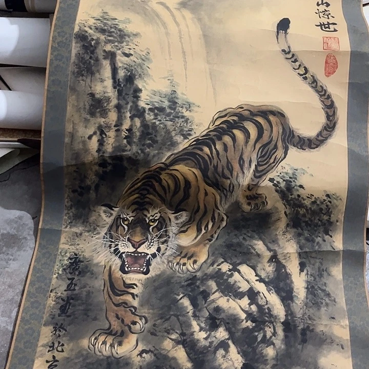 摆件，轴坏，破损，水渍都是正常
