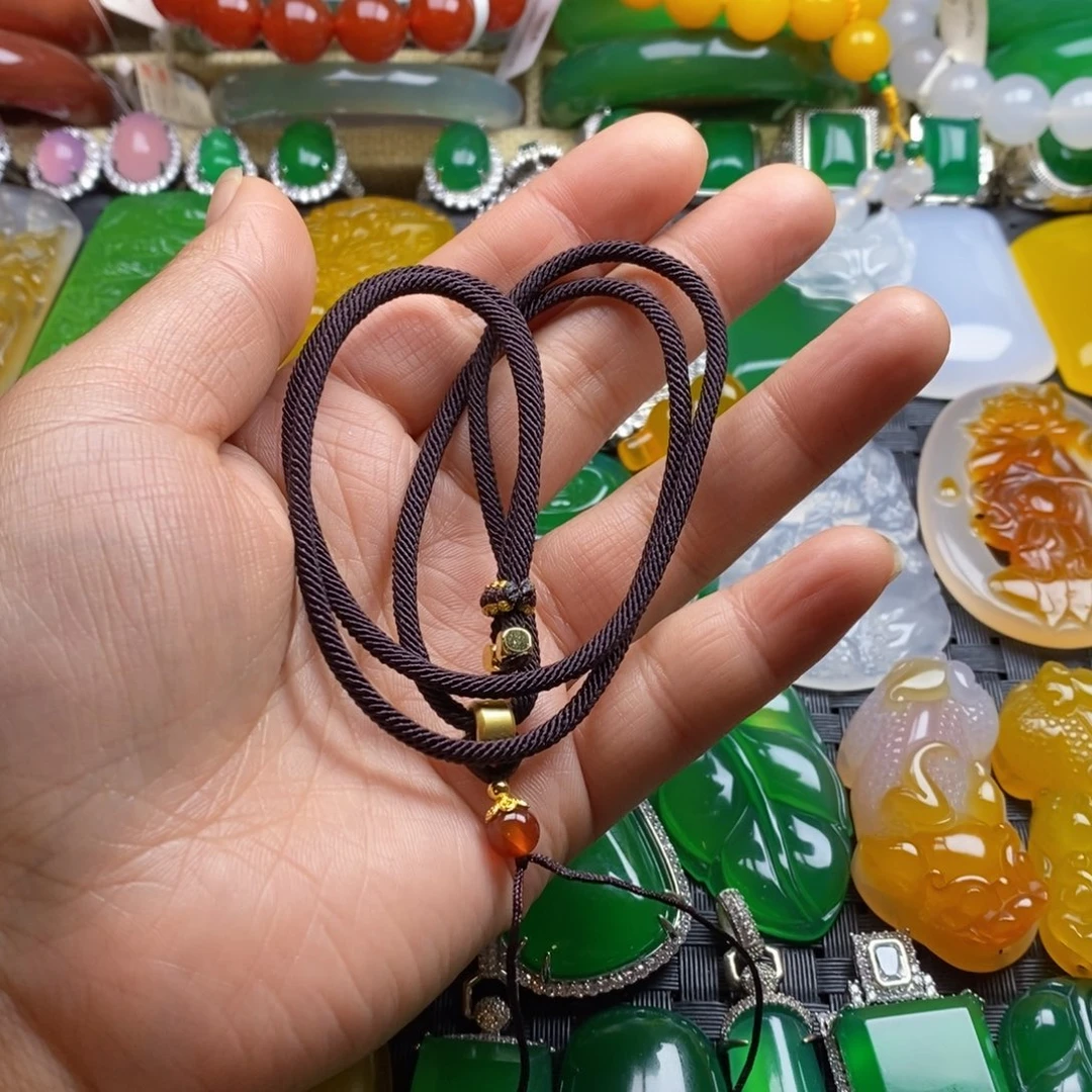 t***d玛瑙/玉髓未镶嵌颈饰