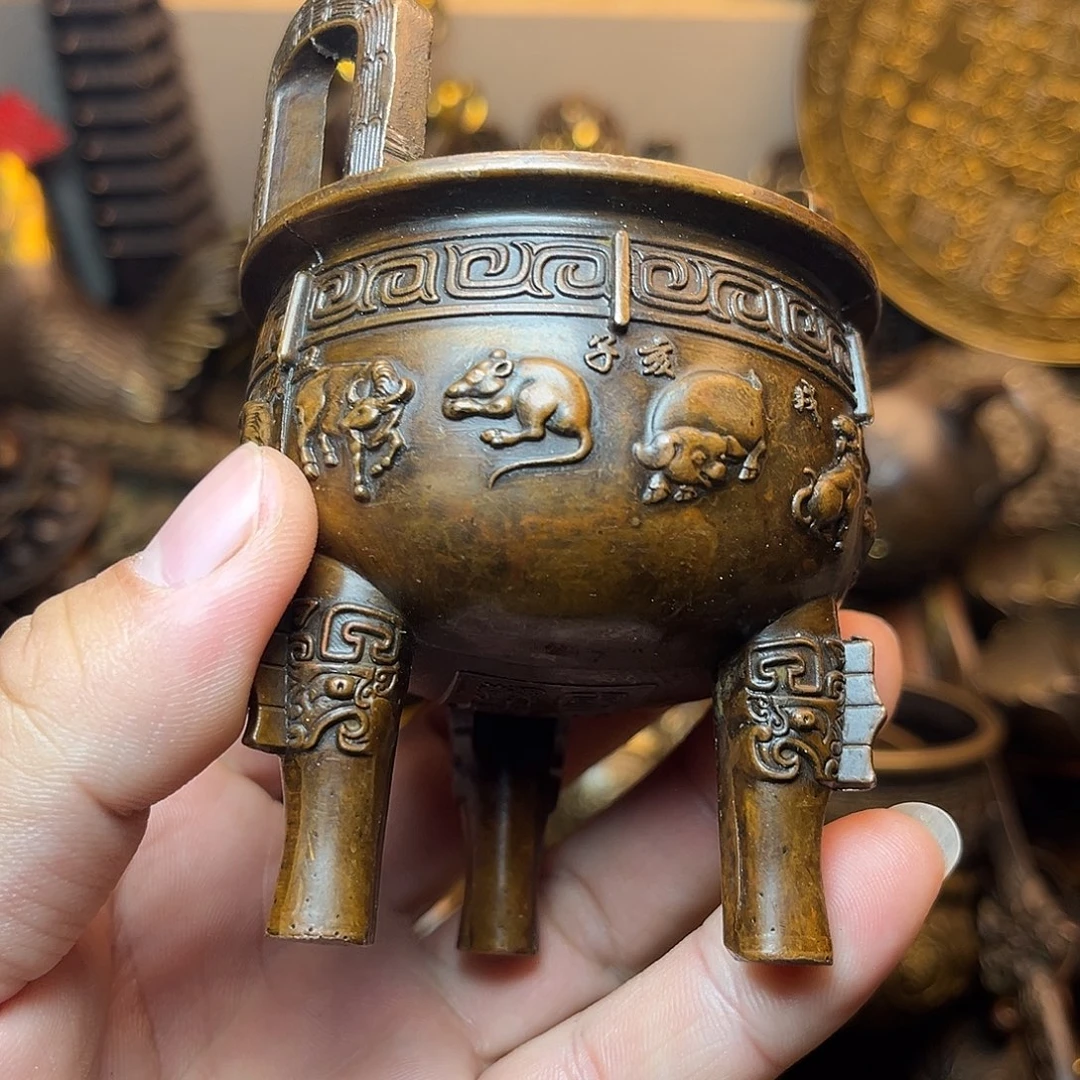 精美铜器工艺品等