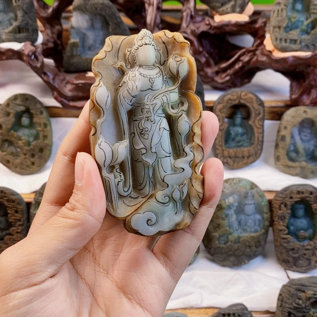 吴***三定制翡翠未镶嵌翡翠定制链接申请