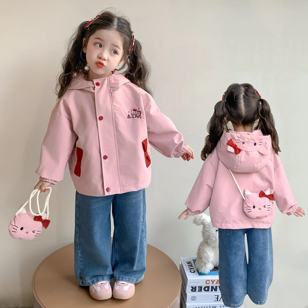 女童洋气外套可爱春秋款小女孩时髦女宝宝冲锋衣小童休闲连帽上衣