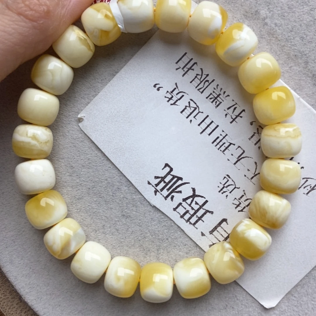 琥珀未镶嵌珠宝奇石15