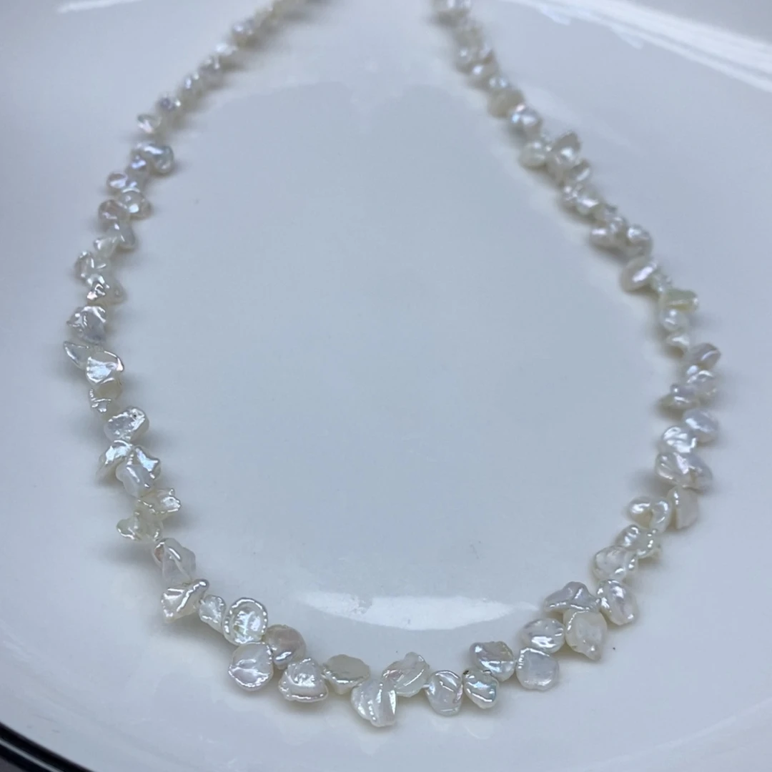 颈饰未镶嵌淡水珍珠Keshi花瓣