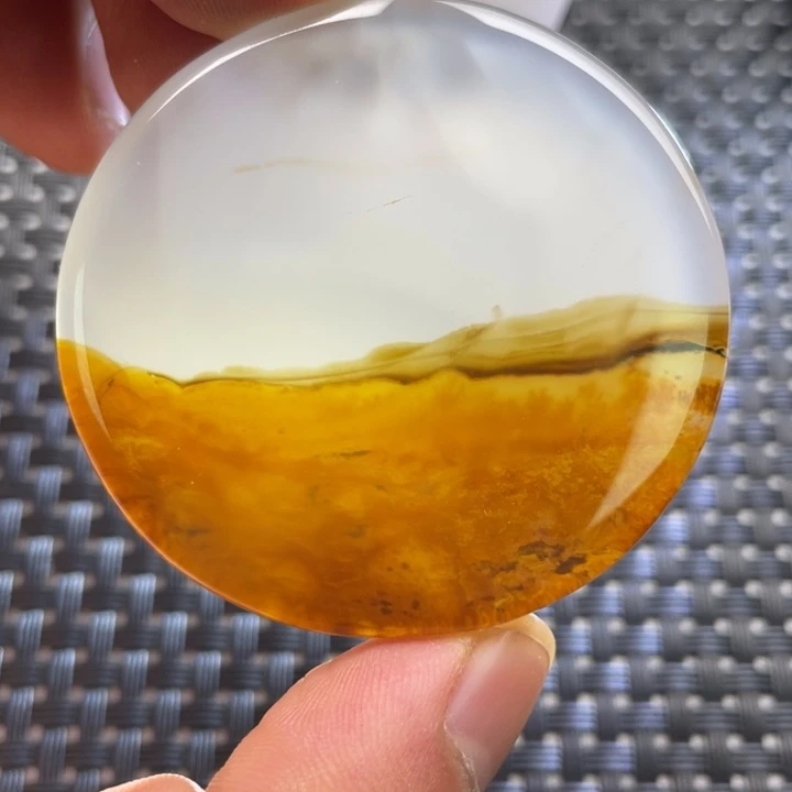 玛瑙/玉髓颈饰未镶嵌明**月