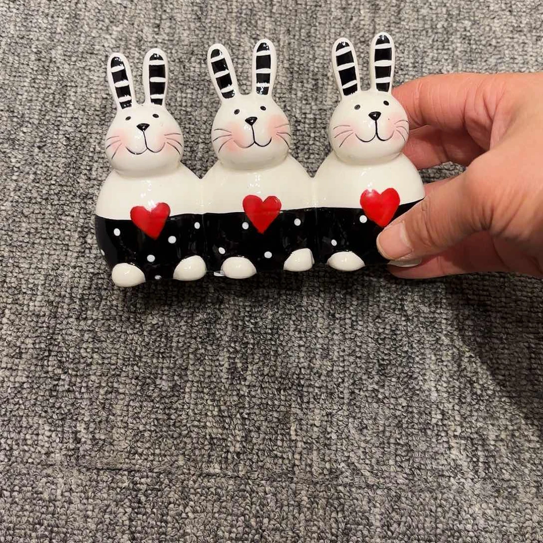 鱼**园陶瓷艺术设计中心