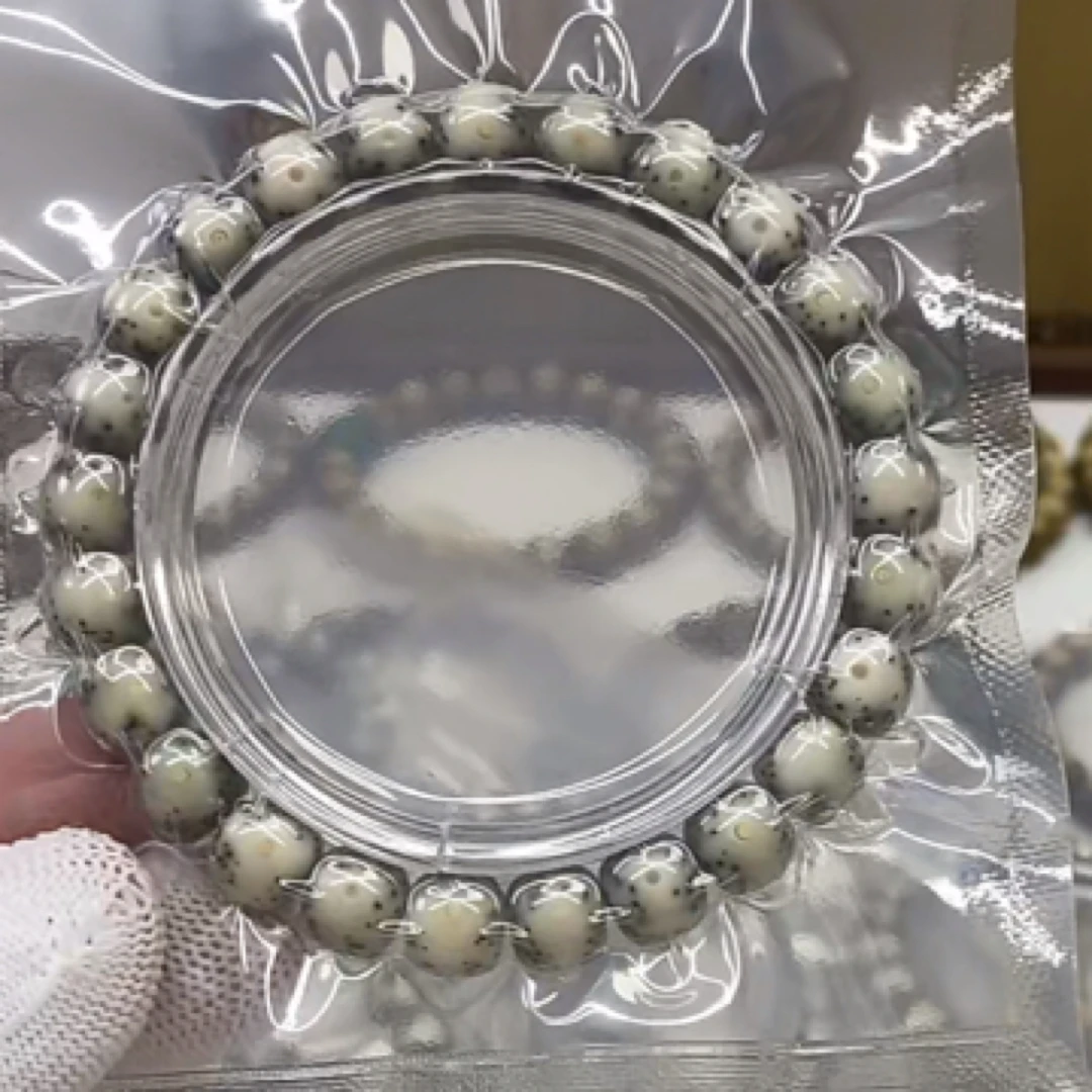 191 石玉料牛眼星月菩提手串 9×8mm