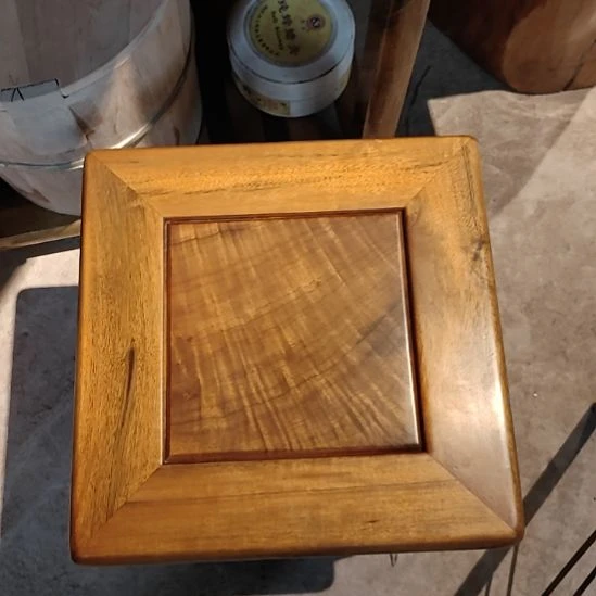 小叶桢楠金丝楠木富贵凳