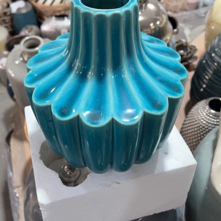 陶瓷花瓶摆件外贸出口（微瑕）