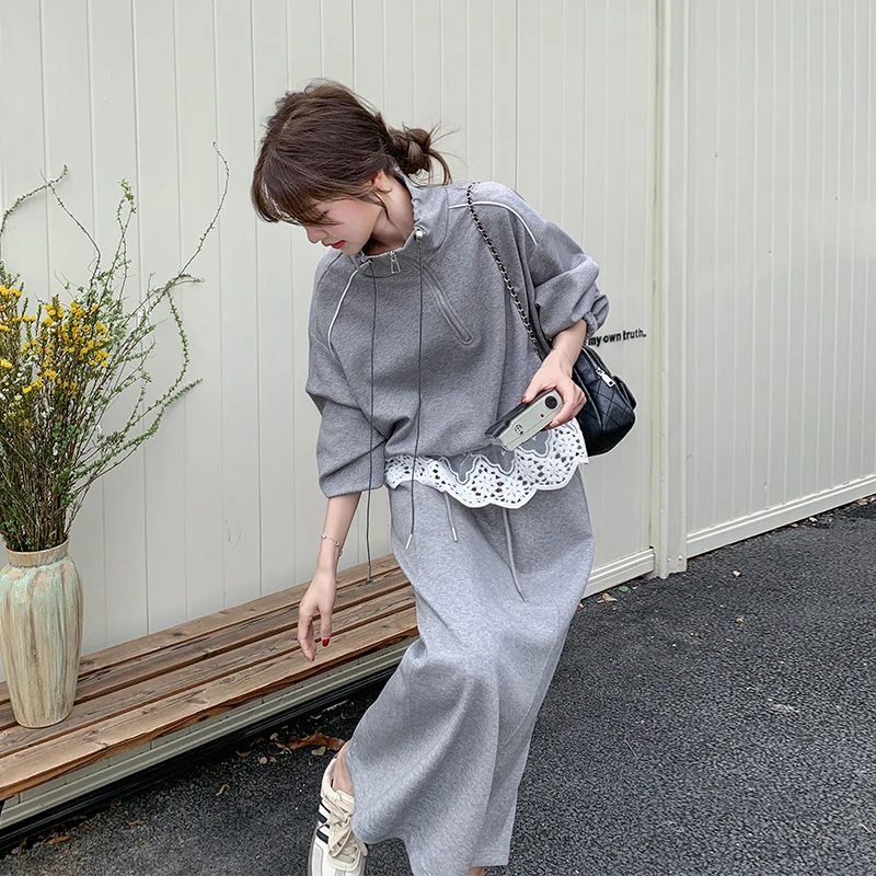 灰色蕾丝拼接卫衣套装裙女开春2025新款韩系减龄休闲半身裙两件套