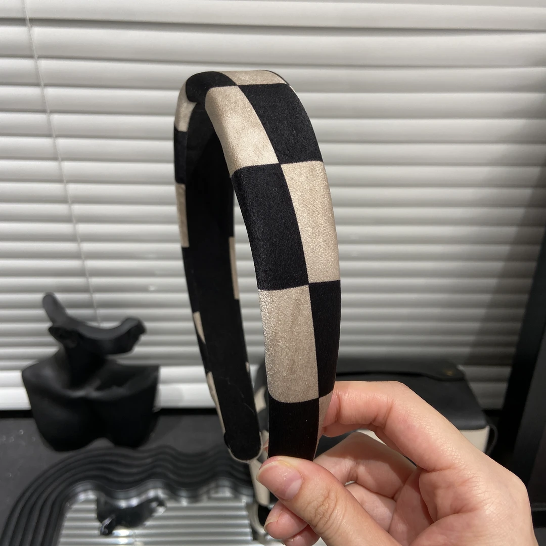 E3932 秋冬百搭发箍女发卡棋盘格女款宽边高颅顶头箍防滑发捆头饰