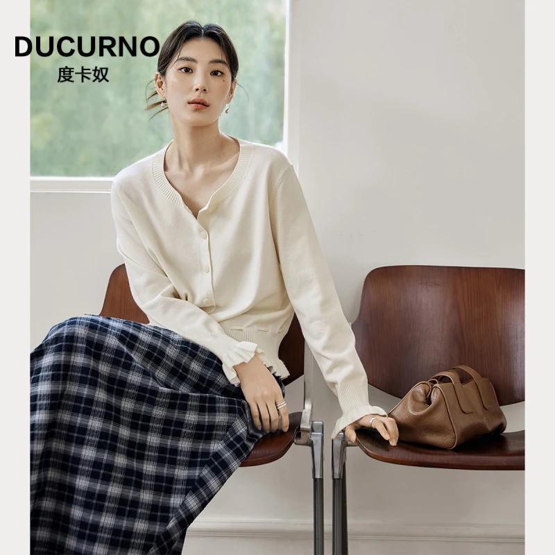 超好看大码百搭软糯针织衫女装2025秋季新款胖mm收腰显瘦毛衣开衫