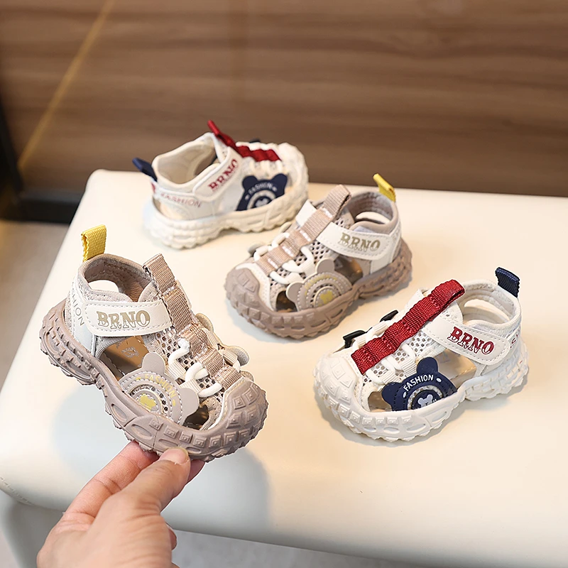 男童女童包头防踢沙滩鞋韩版时尚潮款夏季童鞋镂空透气宝宝鞋
