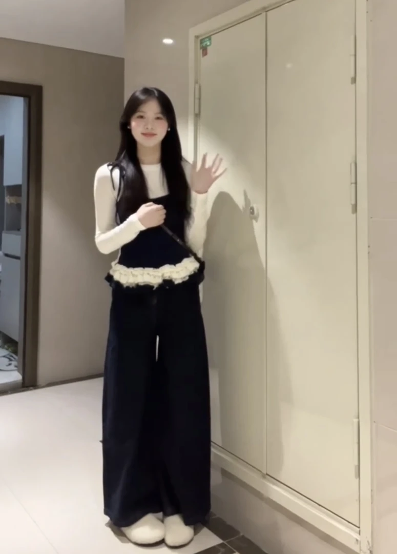 韩系时尚洋气独特别致花边拼接假两件长袖上衣女高腰阔腿裤两件套