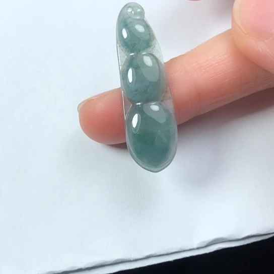 翡翠未镶嵌颈饰缅甸A货，每天下午1点半开播