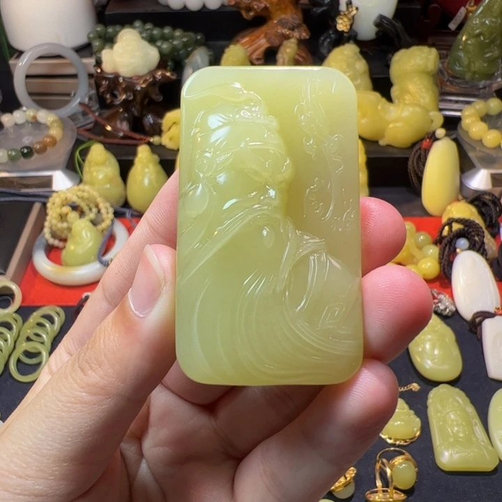 和田玉（黄玉）未镶嵌颈饰