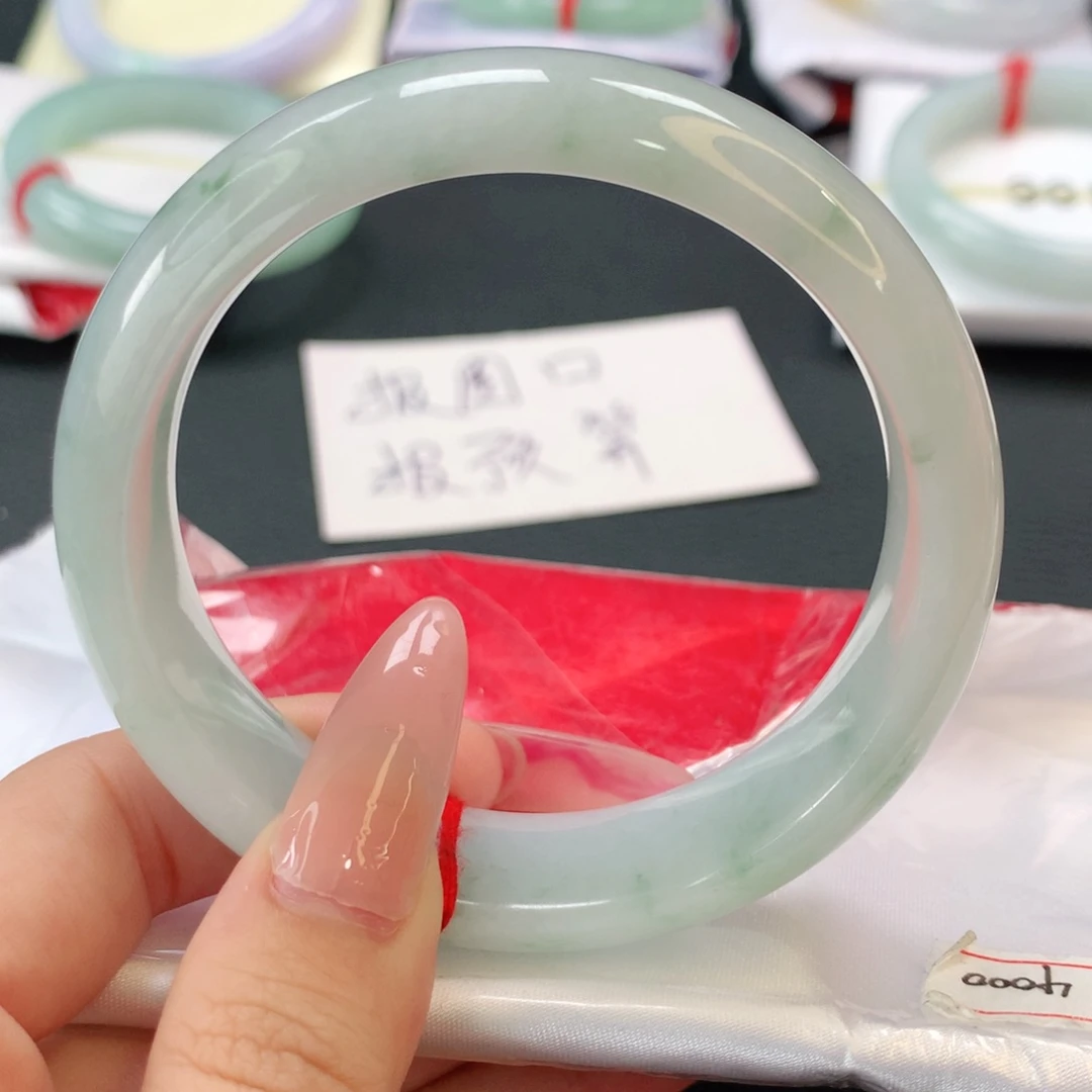 翡翠手镯未镶嵌翡翠手镯58