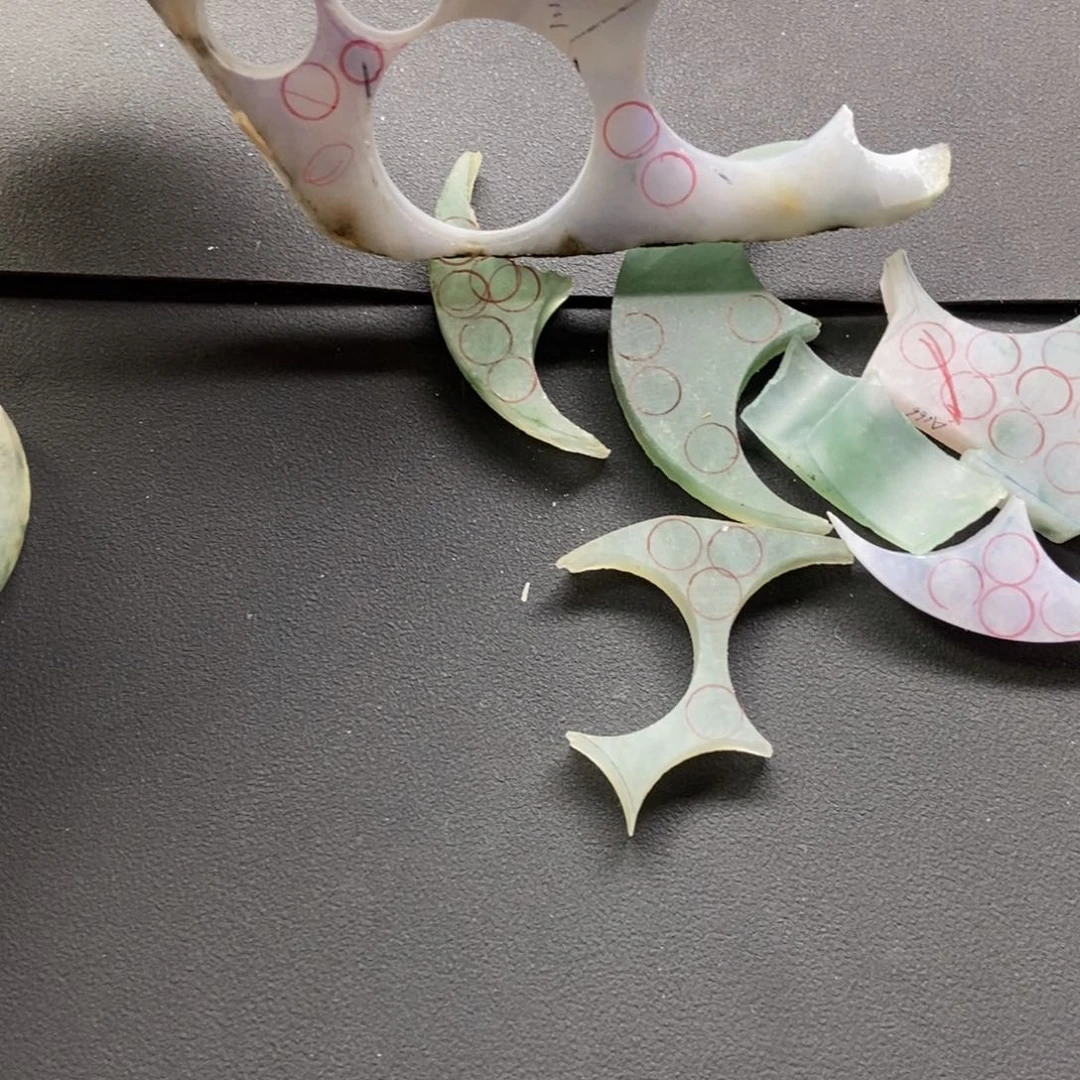 定制翡翠翡翠35颗5厘未镶嵌•*✨