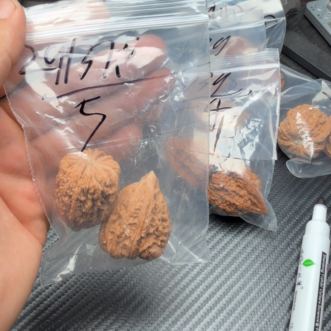 吊坠桃核福利塔尖5号