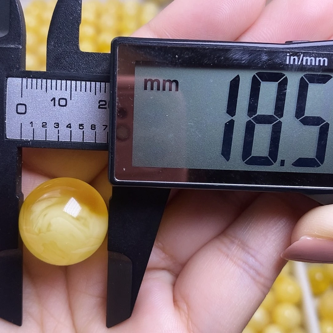 裸石琥珀未镶嵌蜜蜡圆珠