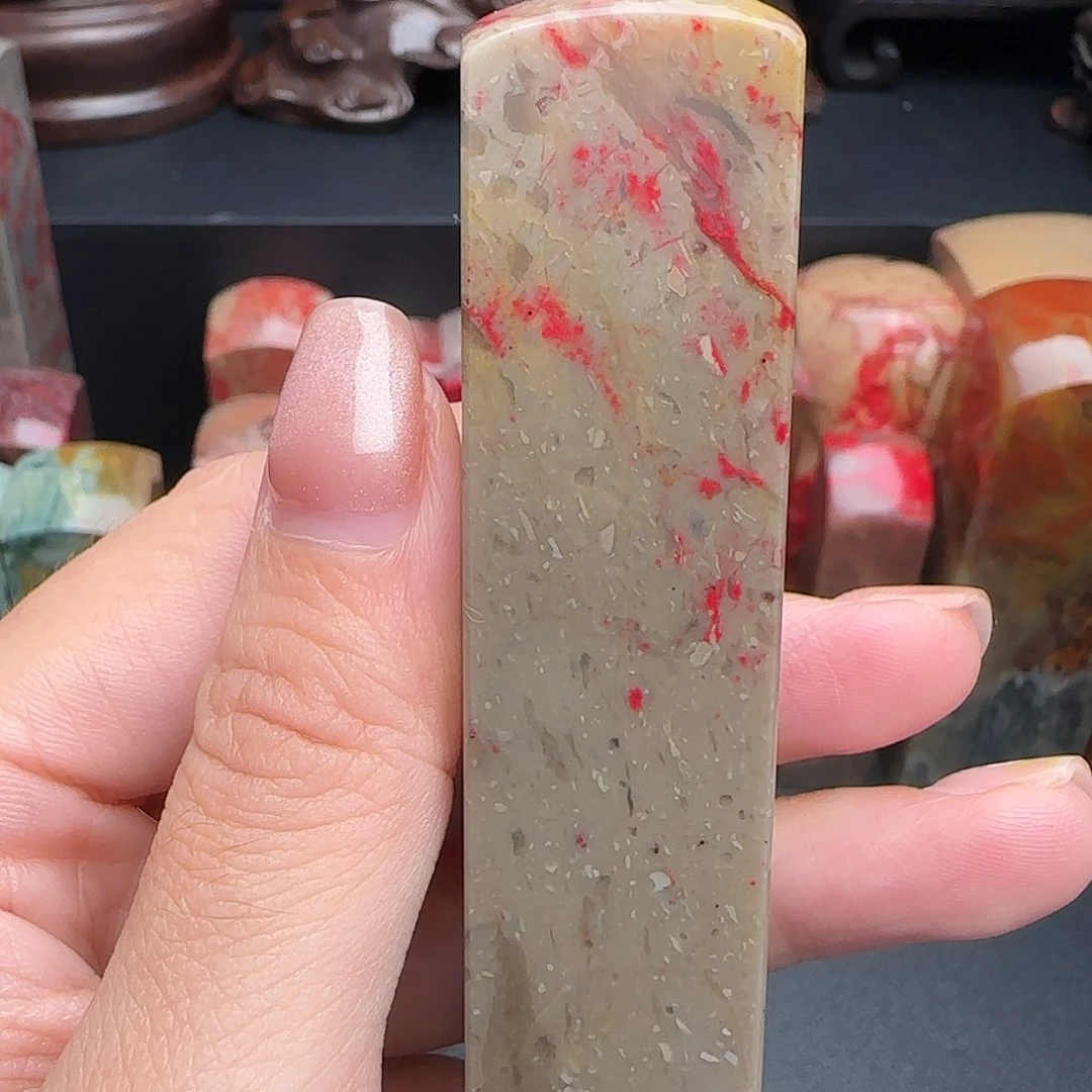 昌化石昌化鸡血石