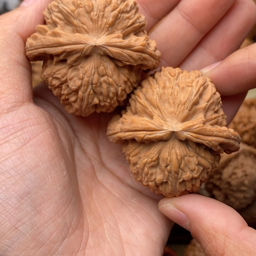 把件文玩核桃197:号46全白