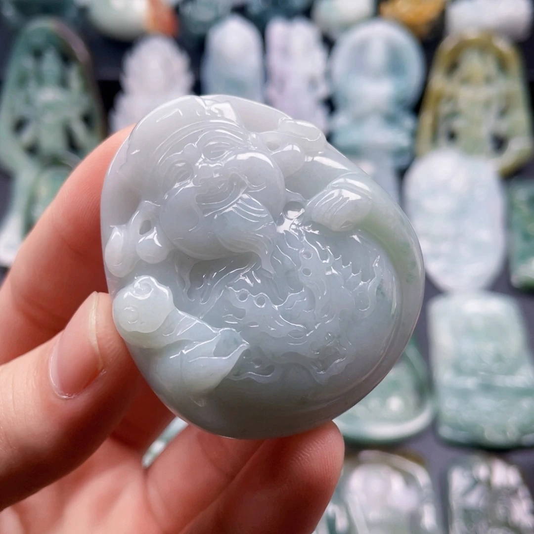 颈饰未镶嵌翡翠翡翠