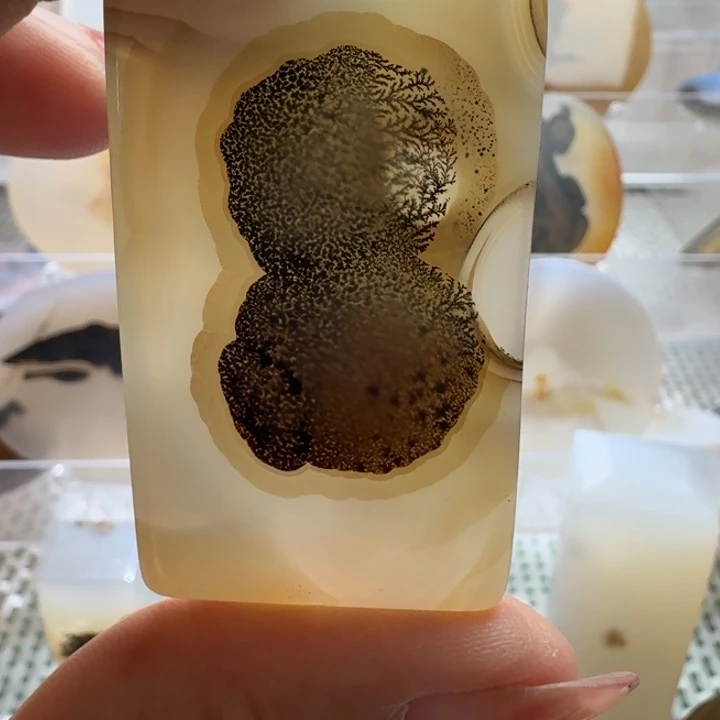 玛瑙/玉髓未镶嵌项链