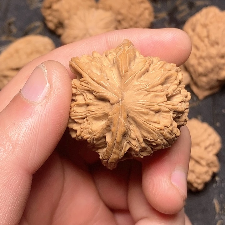 文玩核桃吊坠如*文玩核桃异形单只