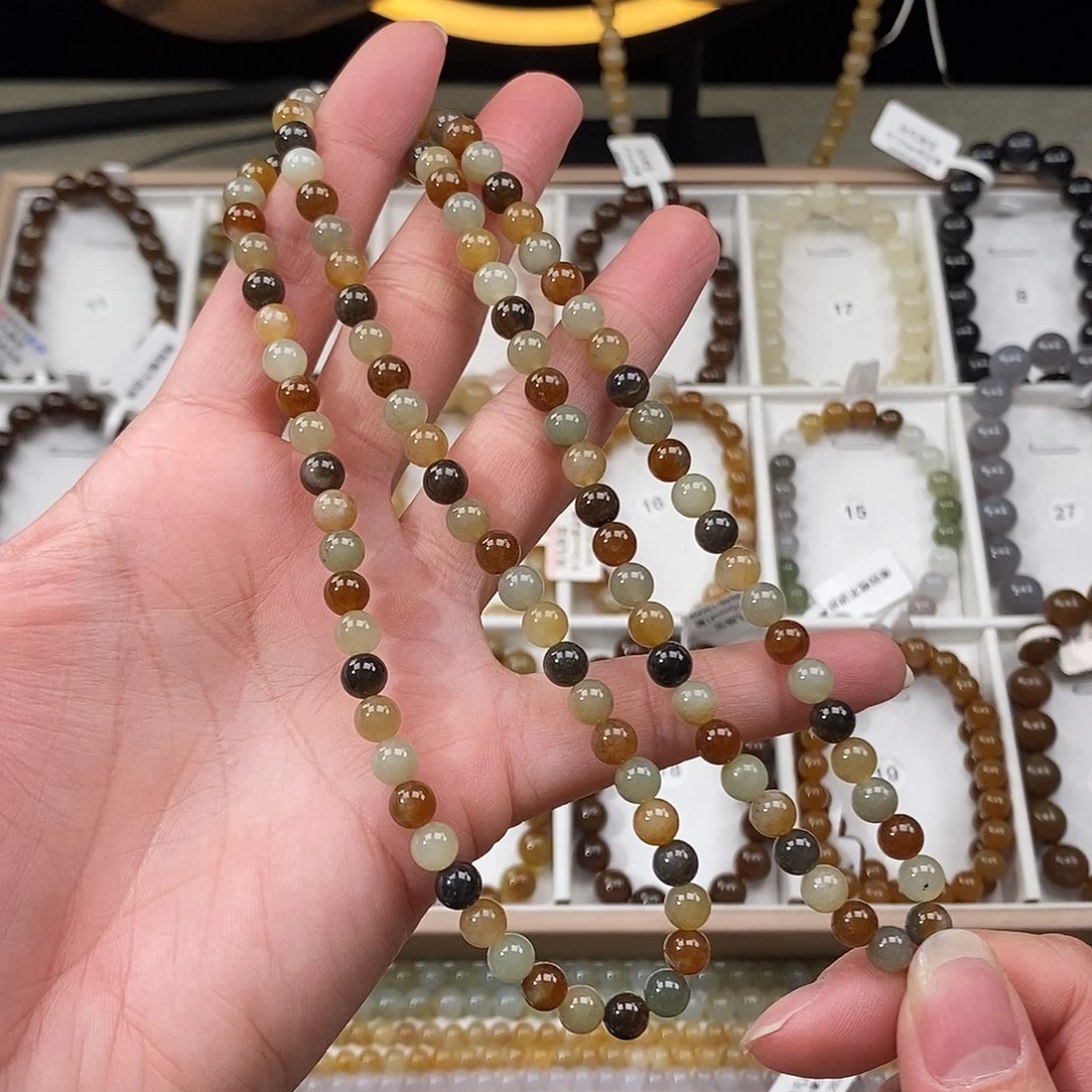 和田玉（糖玉）未镶嵌手链