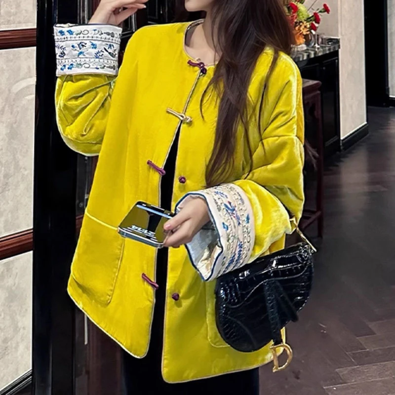 新中式轻国风盘扣夹棉黄色外套女2025年秋冬季新款中国风气质时髦